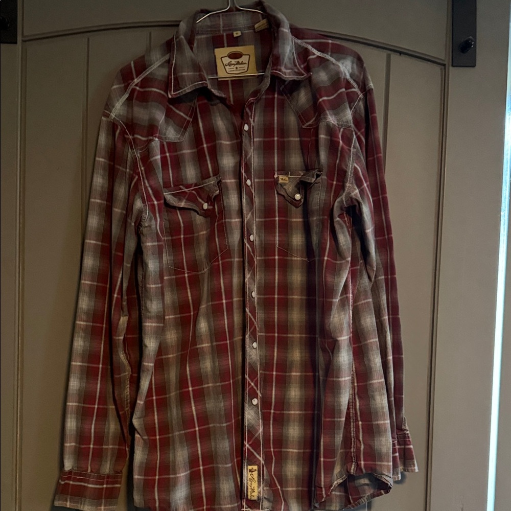 Larry Mahan Red and Gray Plaid Button-Down Pearl snap Shirt, size XL